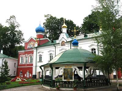 Лазаревский Храм Псково-Печерского Свято-Успенского монастыря